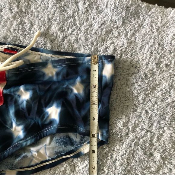 Tommy bathing suit 👙 - Picture 8 of 9